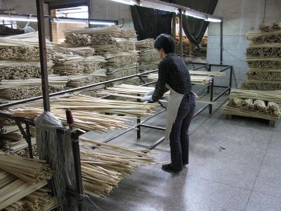 tri des lames de parquet 