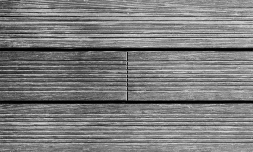 Grisaillement naturel des lames MOSO X-treme après 18 mois