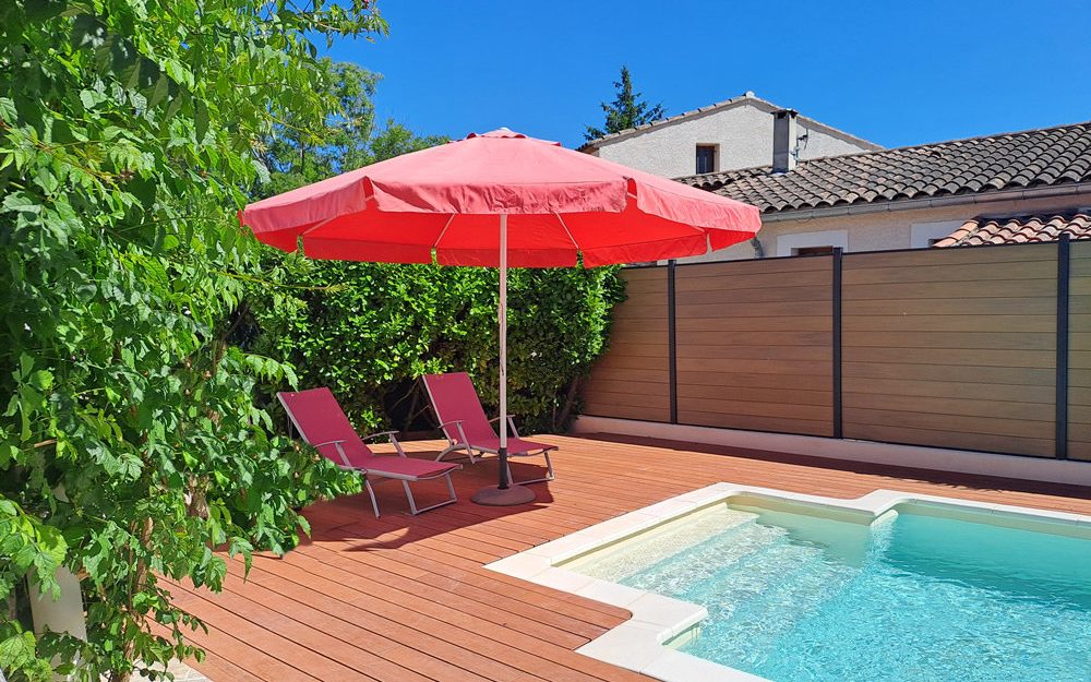 Terrasse en bambou ou bois exotique : quel matériau choisir ?